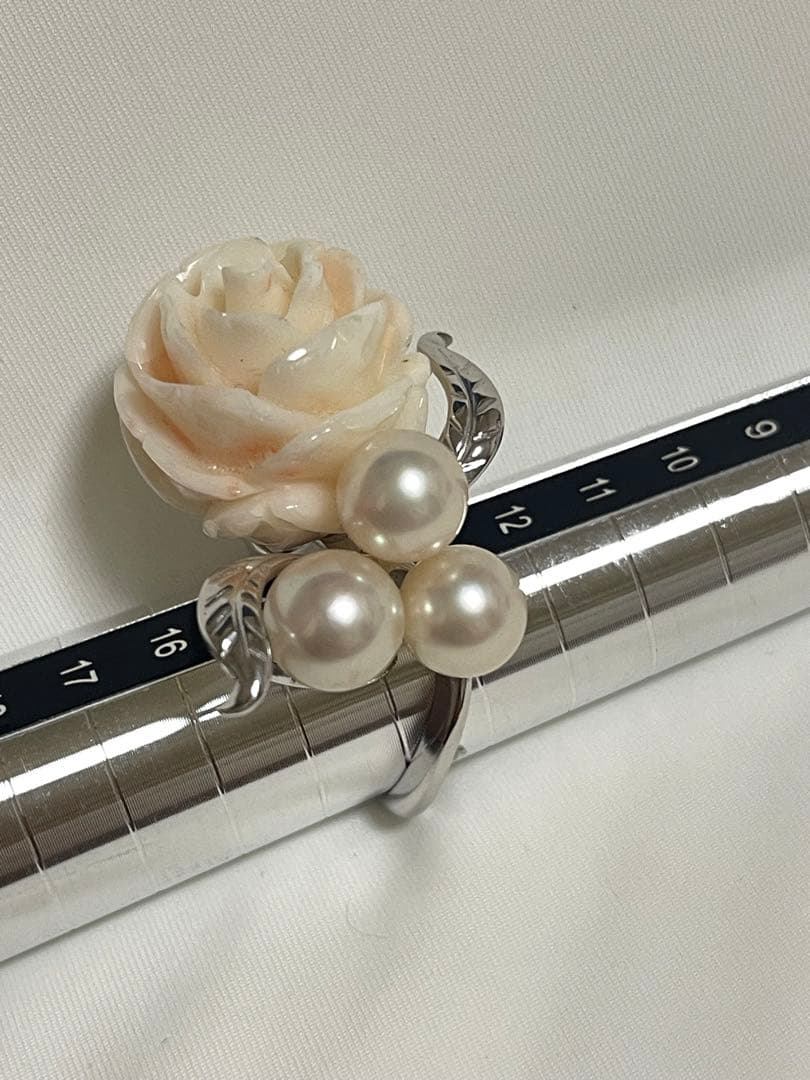 珊瑚とパールのリング