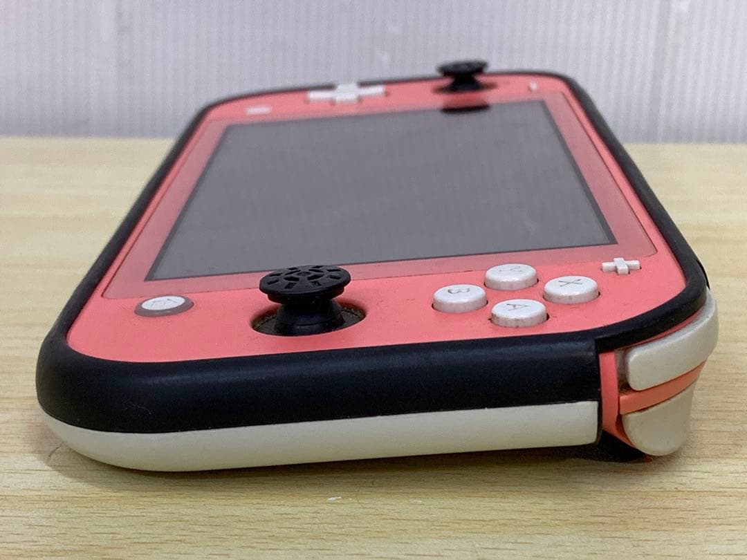 【中古】本体のみ NintendoSwitchLite コーラル HDH-001