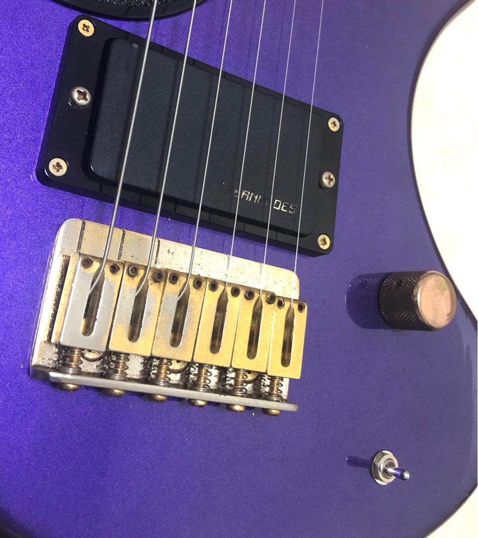 【美品】ZO-3C メタリックパープル アンプ内蔵ミニギター ヘッドフォン端子！