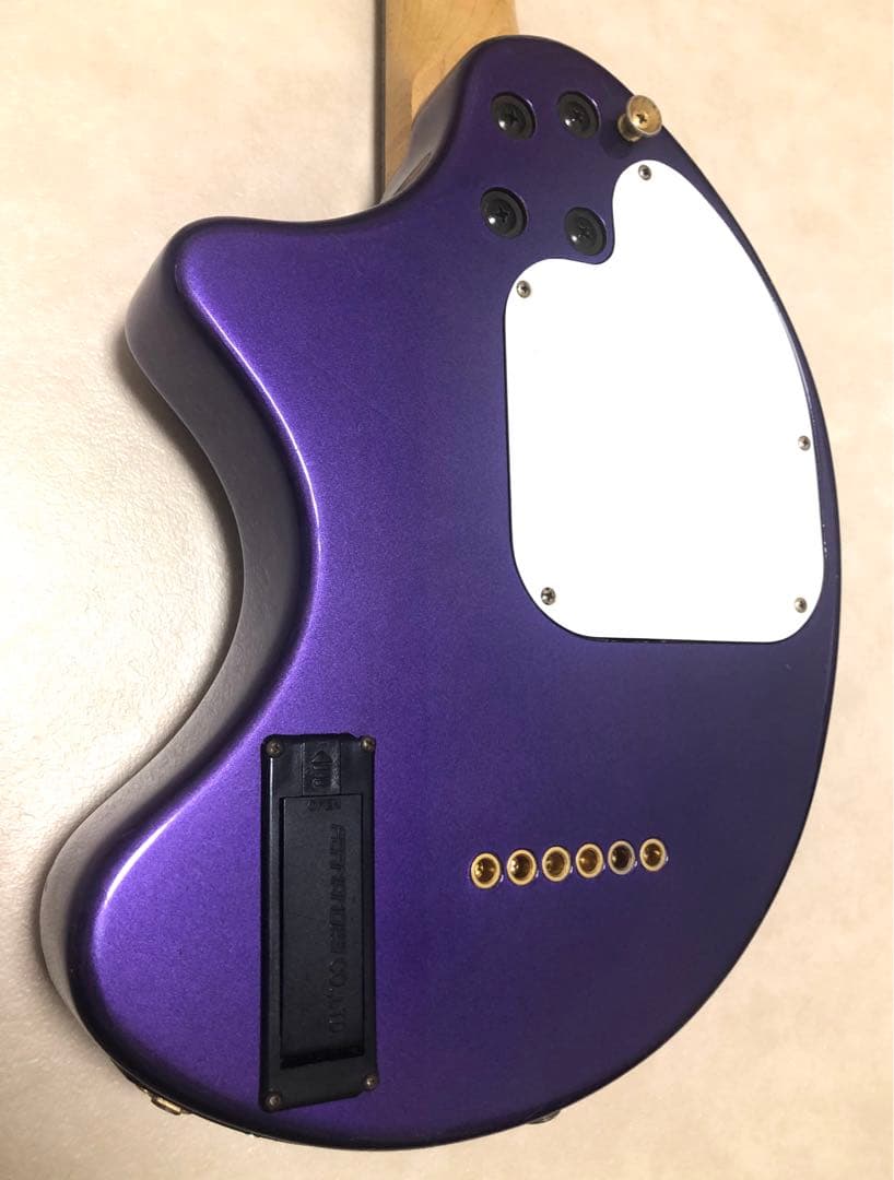 【美品】ZO-3C メタリックパープル アンプ内蔵ミニギター ヘッドフォン端子！