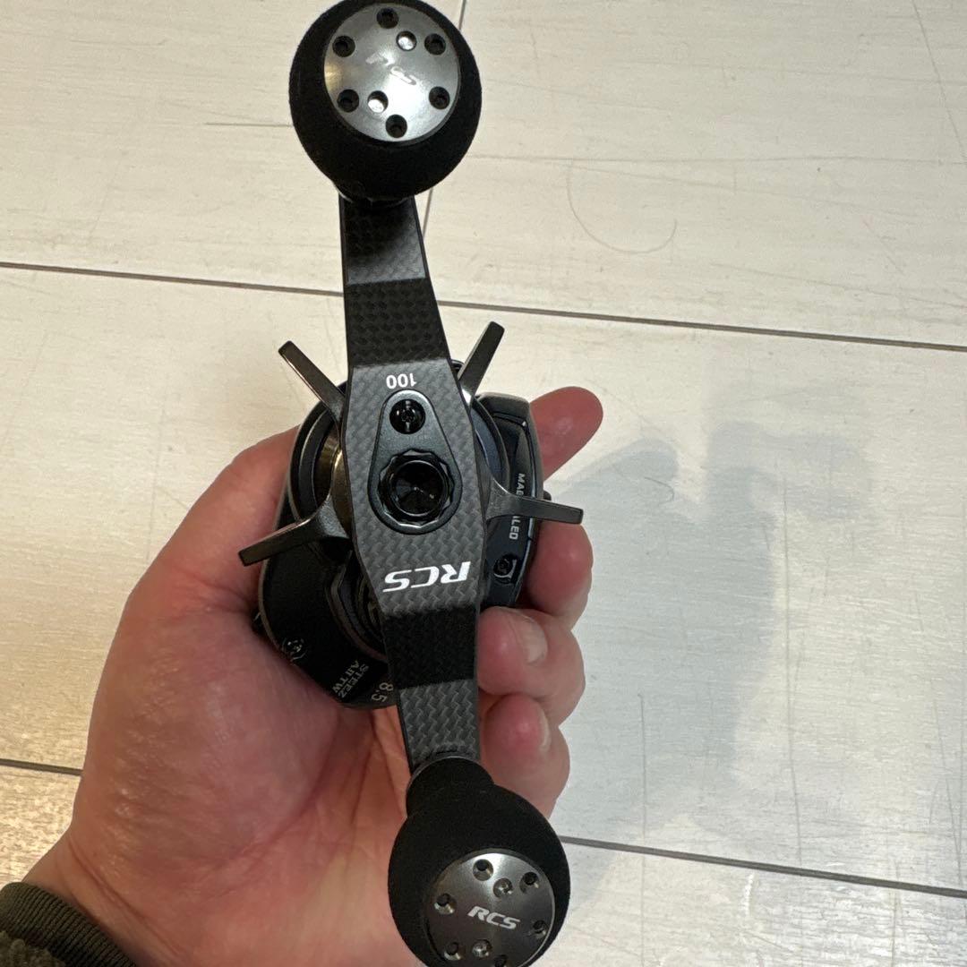 【美品】ダイワ 23 スティーズ AII TW 1000XHLカーボンハンドル付