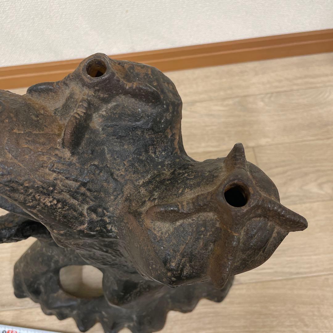 鷹　松　松の木　鳥　ブロンズ　鉄製品　鉄製　銅彫金　彫刻　鳥　アンティーク 金運