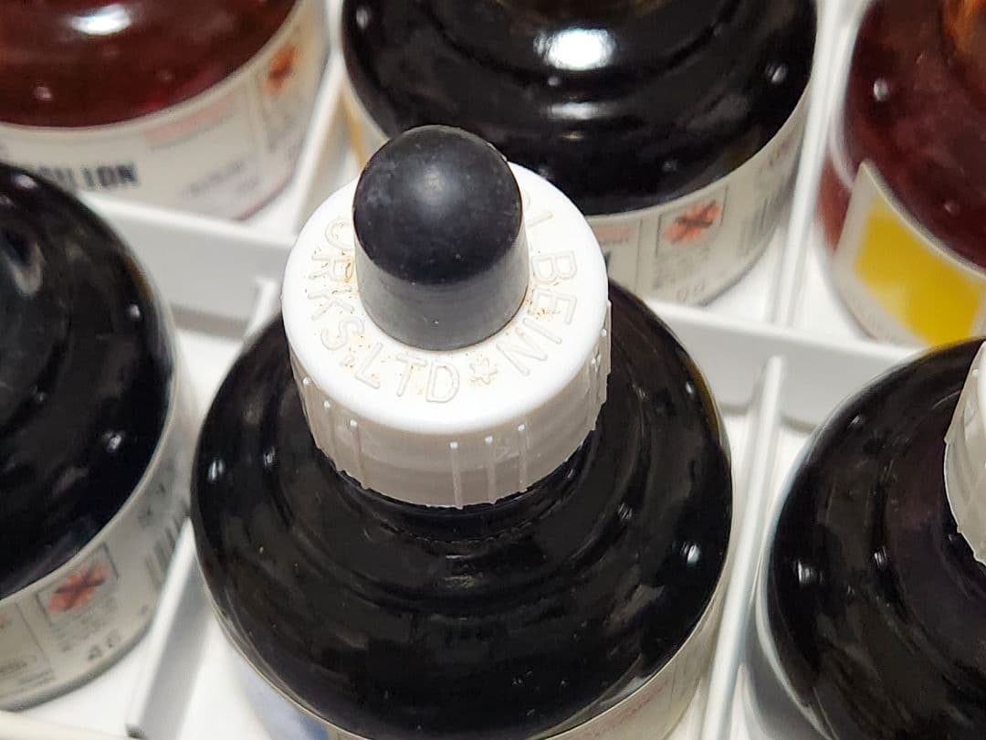 【まとめ売り】ホルベイン　ドローイングインク　12色セット＋バラ売り３色　他画材