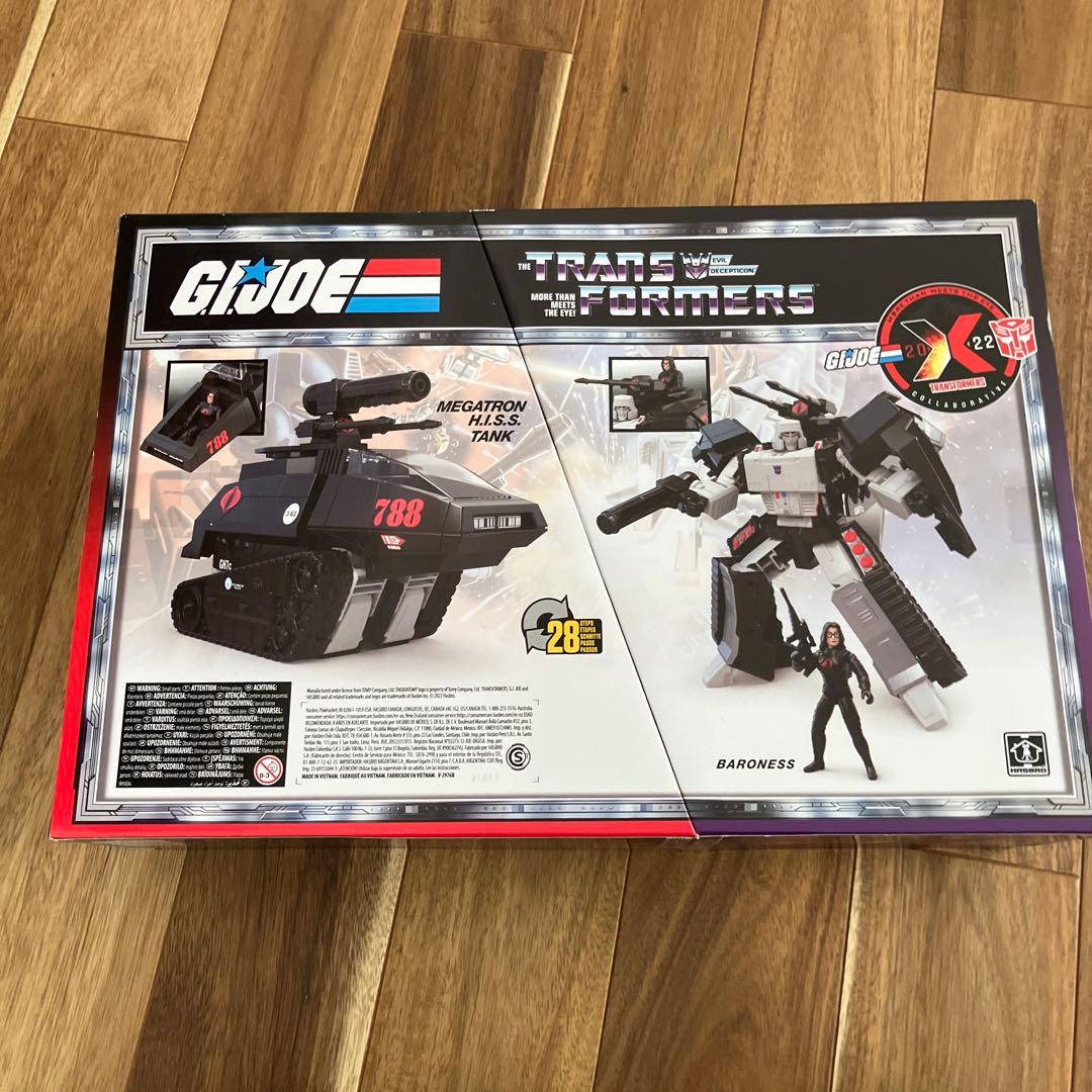 トランスフォーマー GIジョーコラボ メガトロン　H.I.S.S バロネス　2