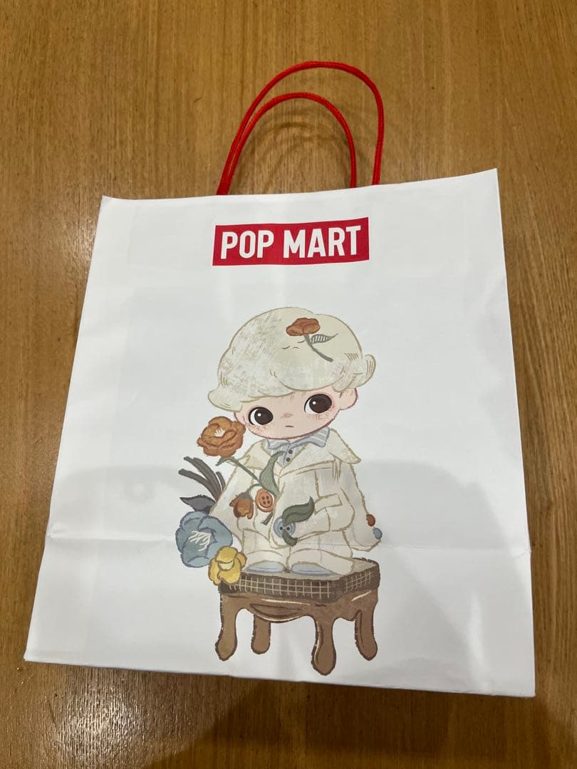 ラブブ　THE MONSTERS Pin For Love イニシャル