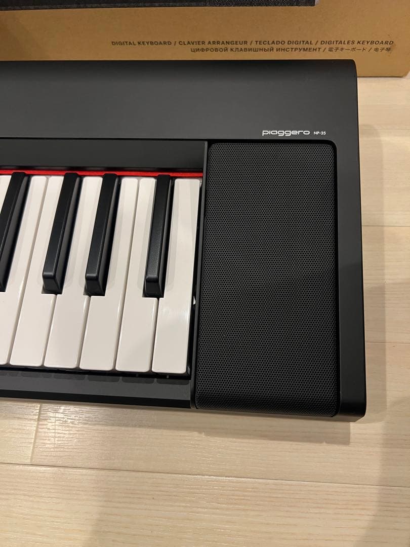 ほぼ未使用 YAMAHA キーボード Piaggero NP-35B 23年製