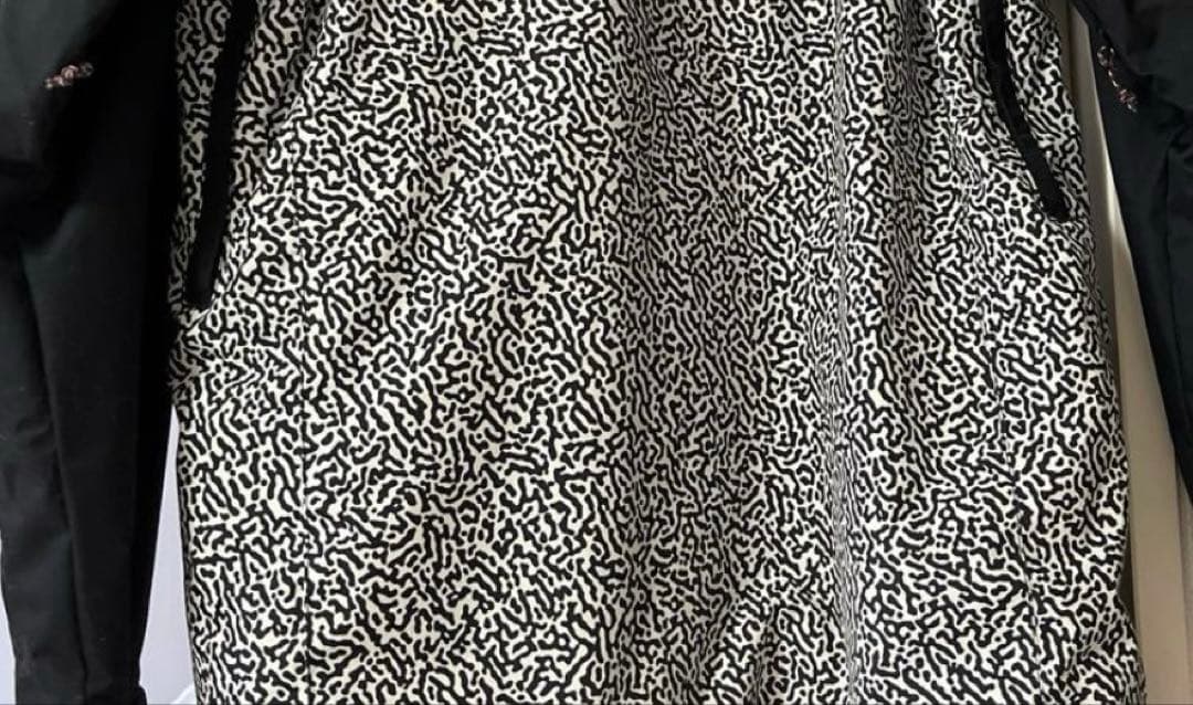 Burton バートン　ウェア　スノボウェア　新品から1回着用のみ