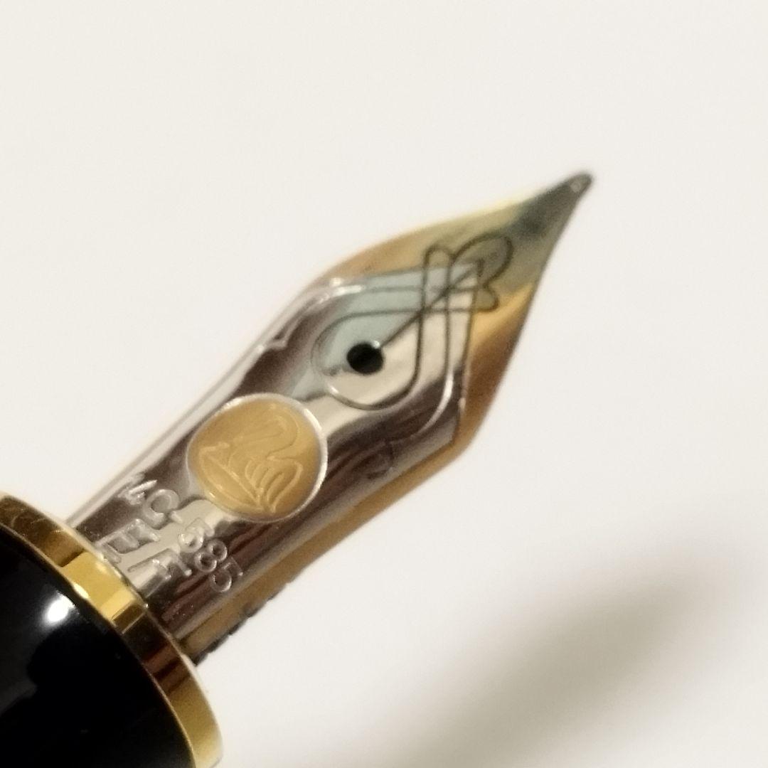 ペリカン スーベレーン M400 グリーンストライプ　EFニブ