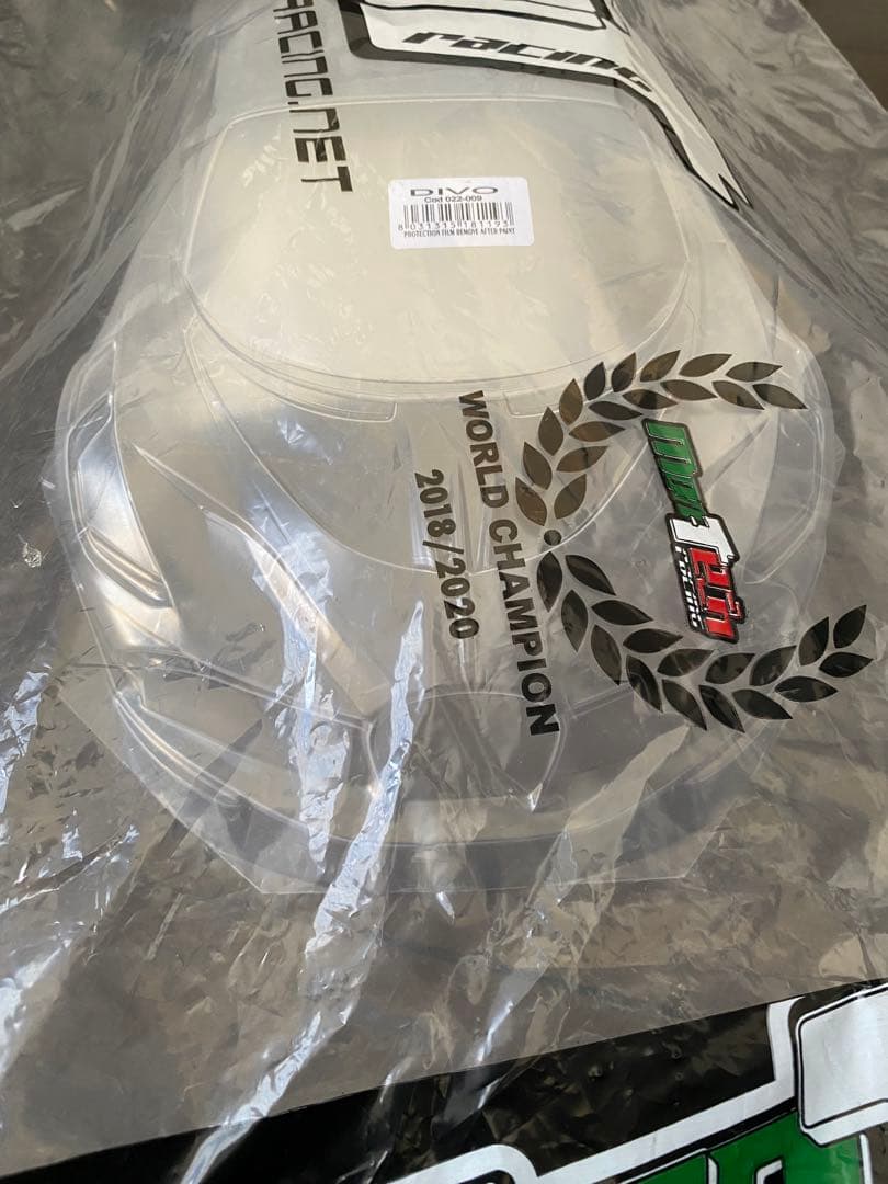 RC クリアボディ Montech Divo 190mm