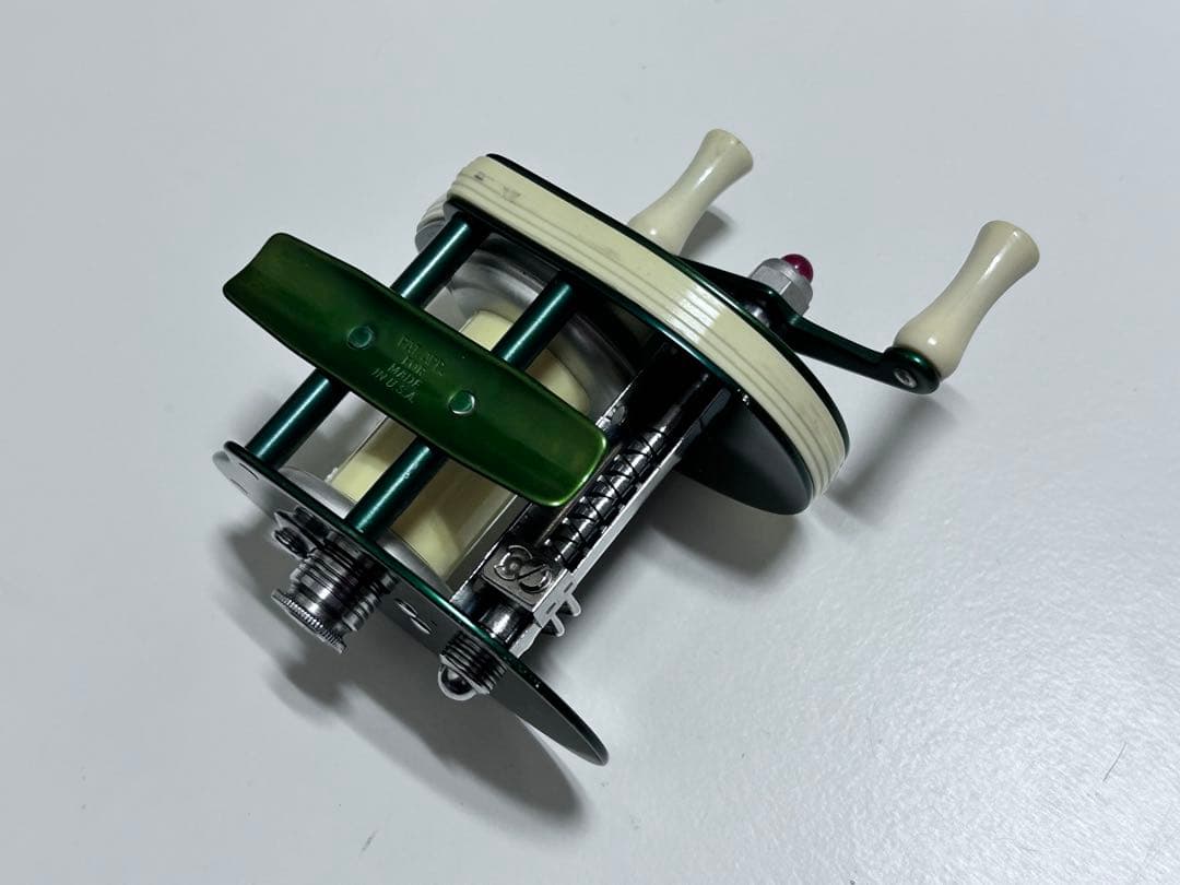 Bronson Symbol 4700 ブロンソン