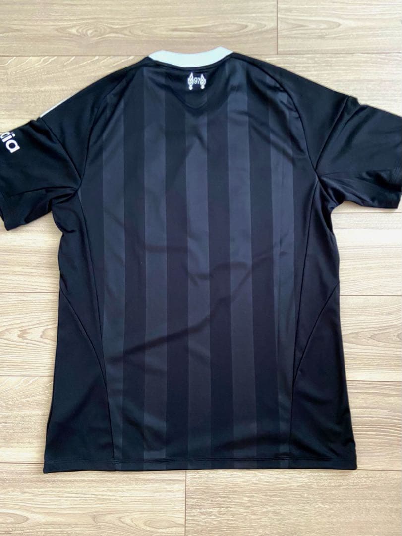 LFC25/26 3rdゴールキーパーレプリカユニフォーム　Lサイズ