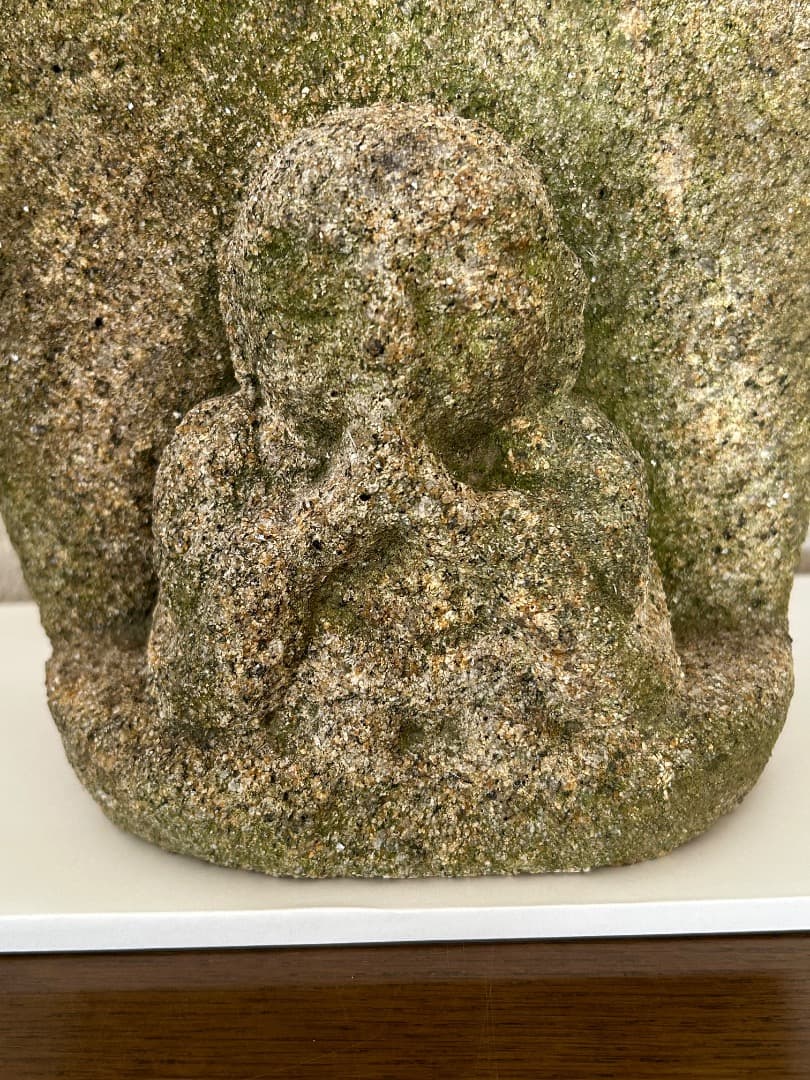 地蔵菩薩と思われる石仏