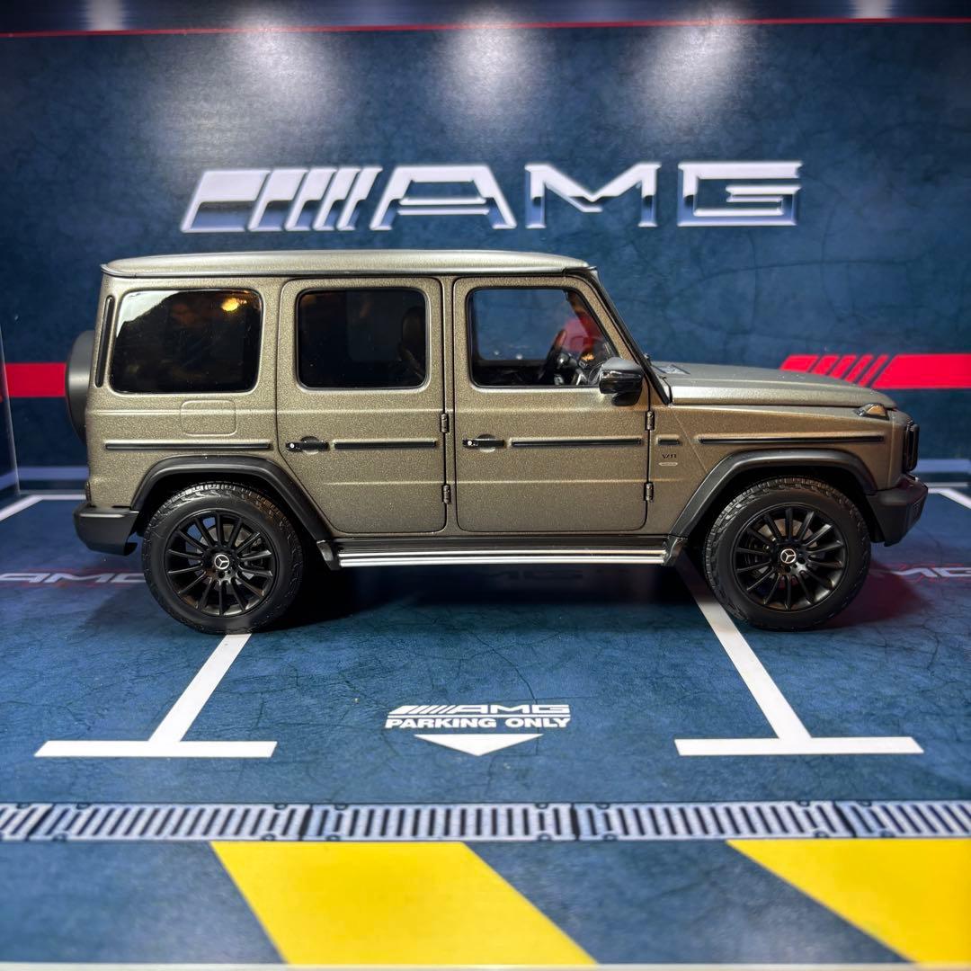 ベンツ　Gクラス 40th エディション　1/18 1000限定　レア