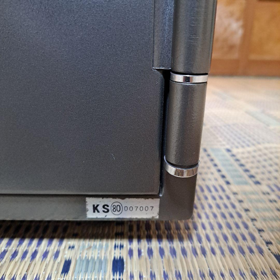 CROWN 中型金庫 鍵付き ダイヤルロック