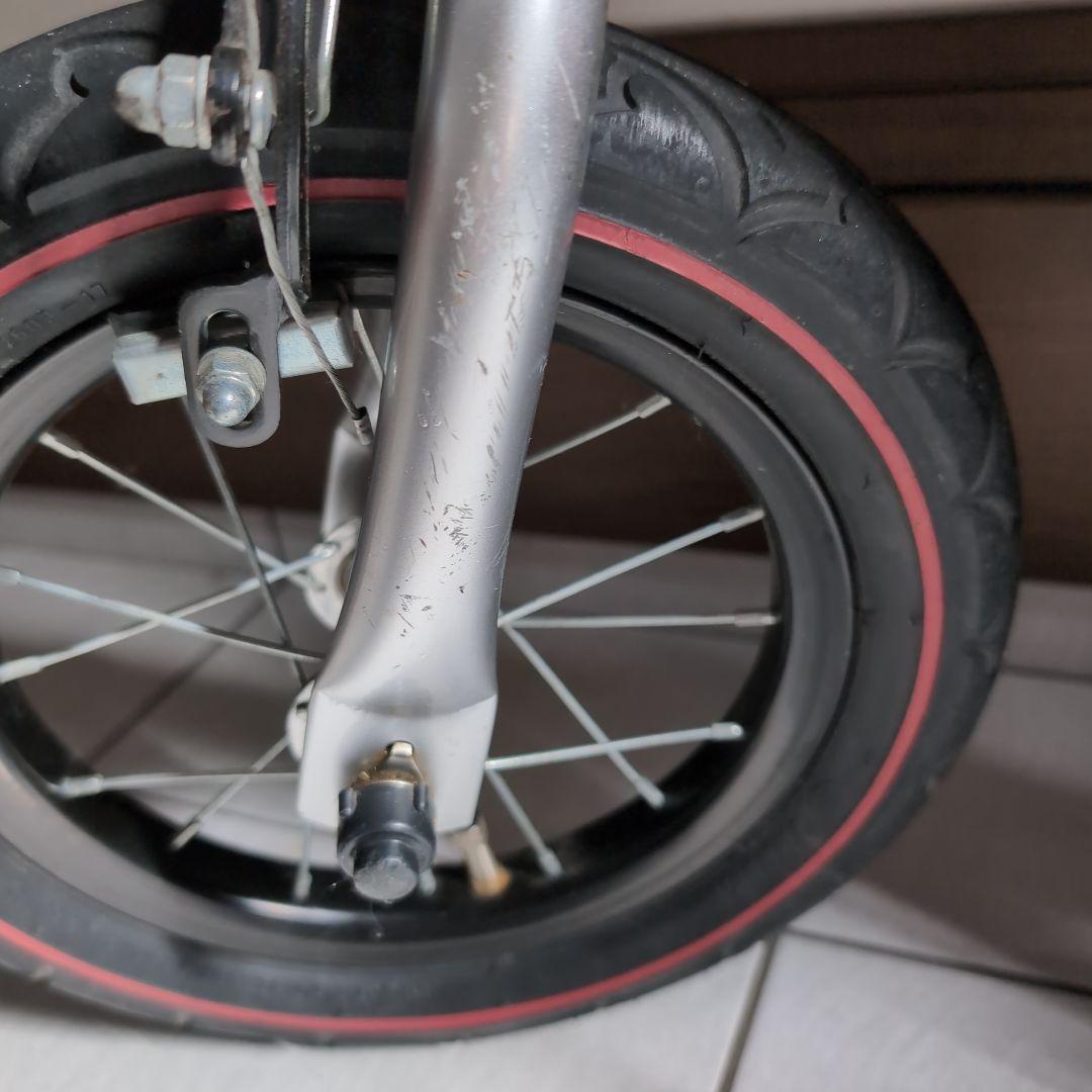 初代へんしんバイク キッズバイク　レッド　スタンド付き ビタミンファクトリー