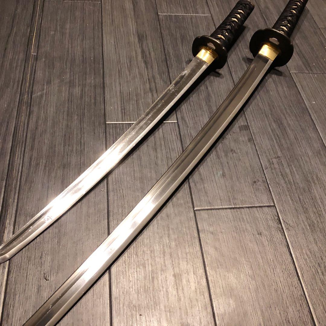 高級模造刀　居合刀　 樋入り刀身　太刀　脇差　大小セット　土佐美術刀剣