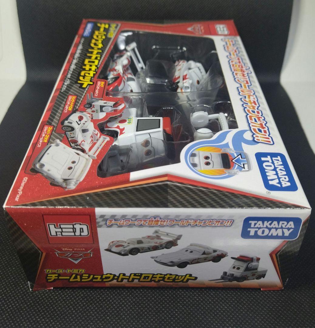 【23】トミカ　カーズ　チーム　シュウ・トドロキ　セット