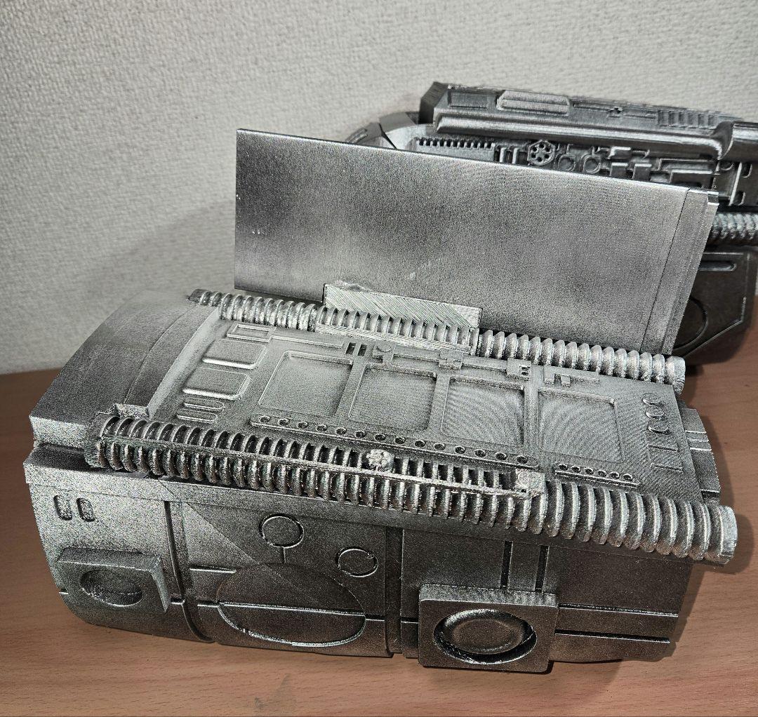 プレデター　リストブレイドガントレット　1/1スケール　レプリカ　エイリアン