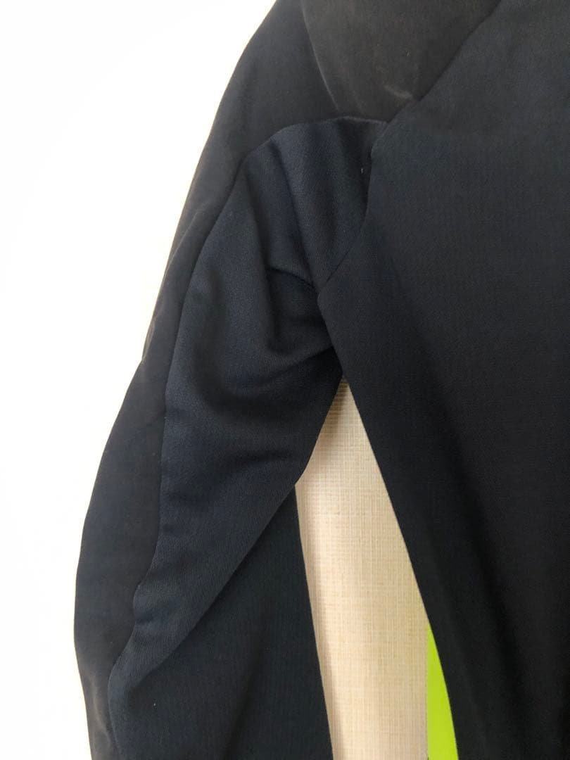 アソス 蛍光イエロー/ブラック サイクルジャケット長袖