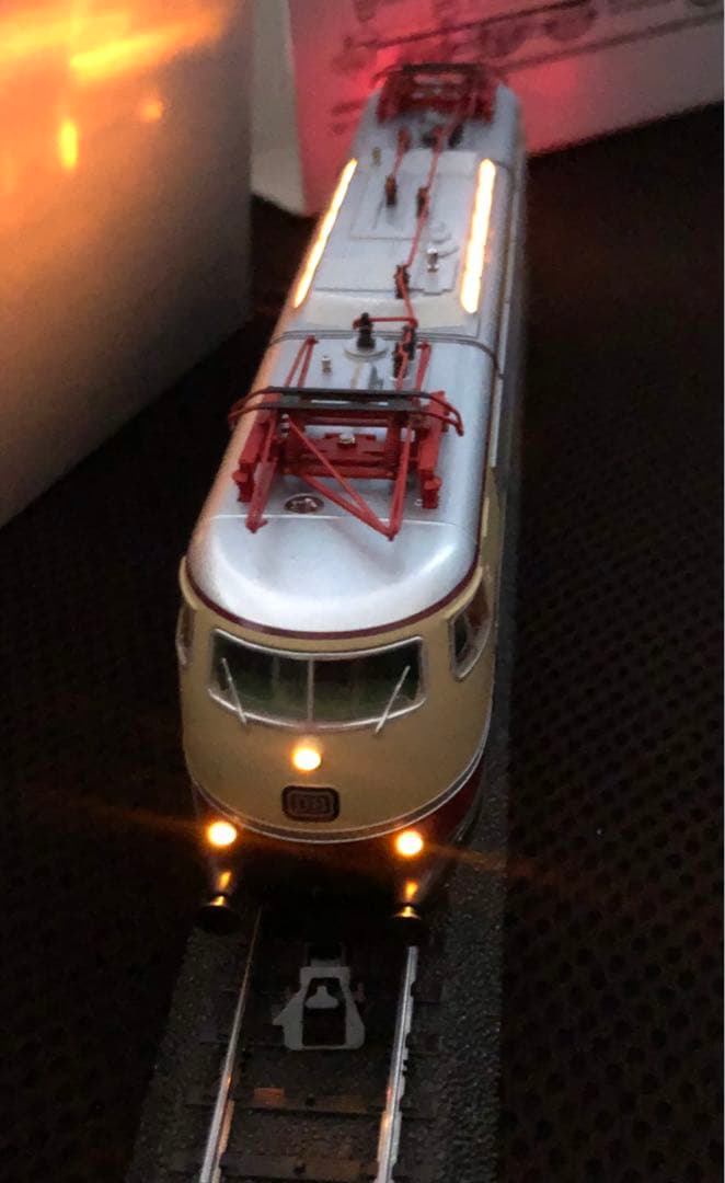 鉄道模型　メルクリン 39573 E103(03)TEE色　ドイツ　デジタル