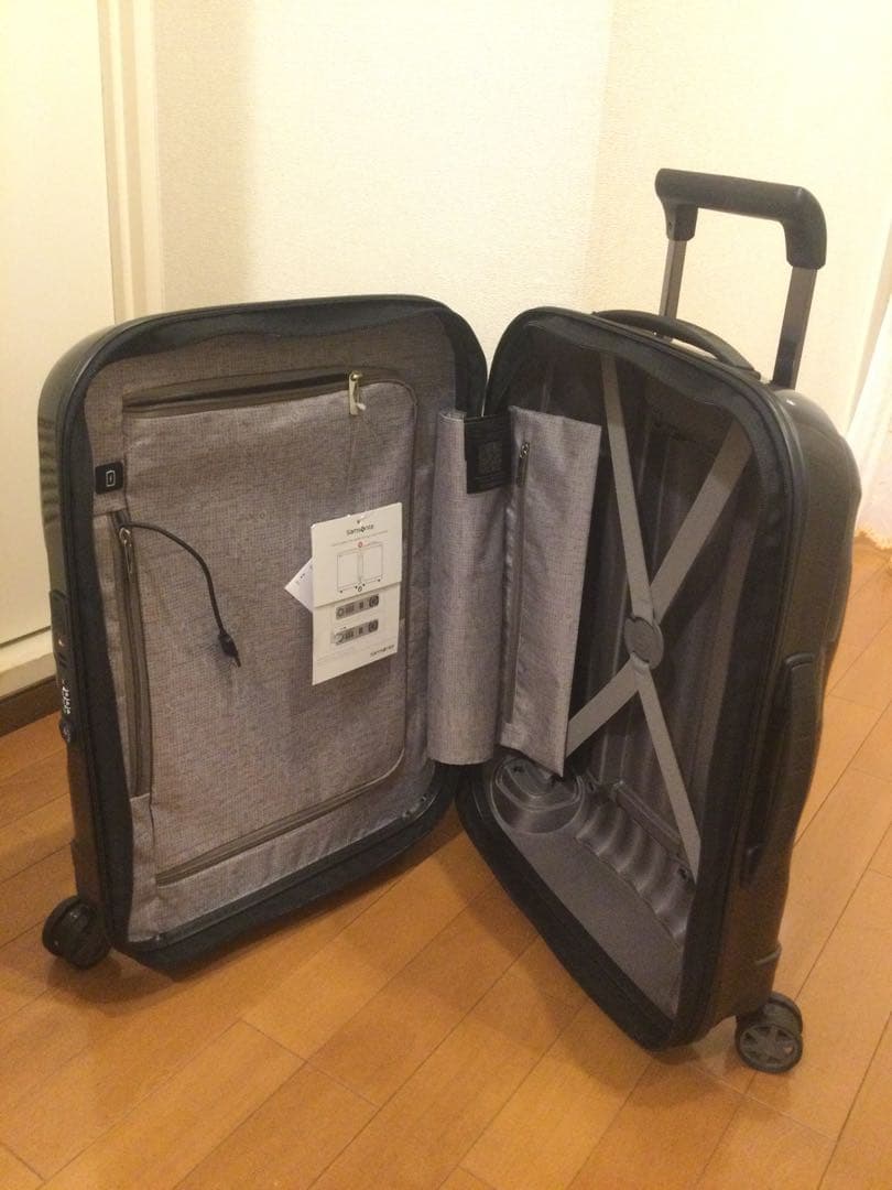 『新品』サムソナイトシーライト スピナー55EXP(機内持ち込みサイズ)ブラック