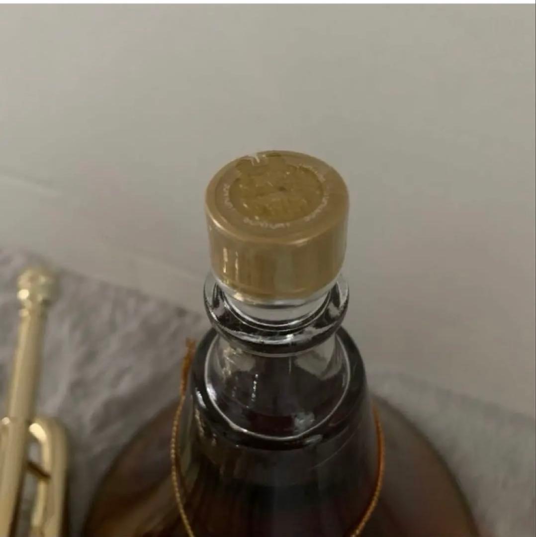 ウイスキー 響 楽器ボトル トランペット