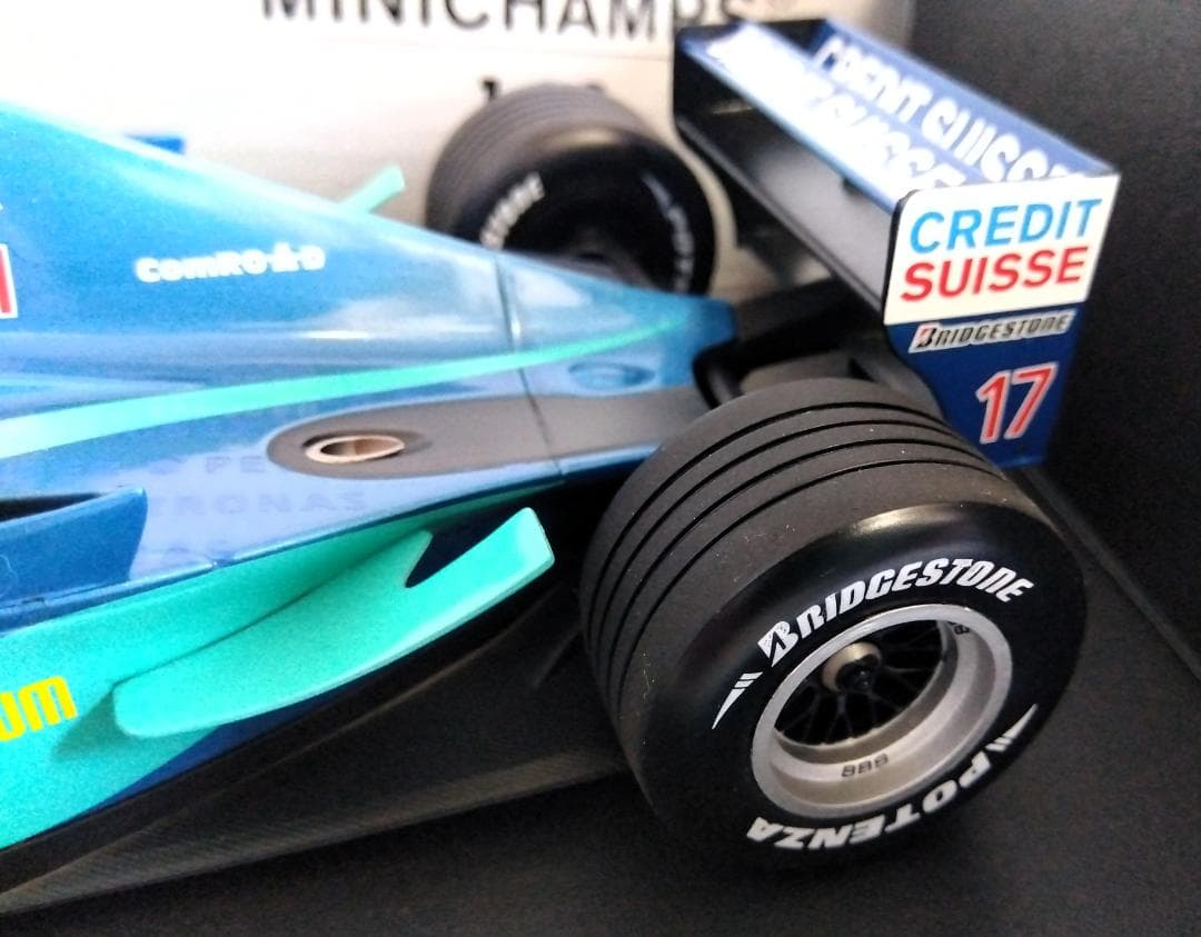 PMA 1/18 レッドブル ザウバー ペトロナス C20 K.ライコネン