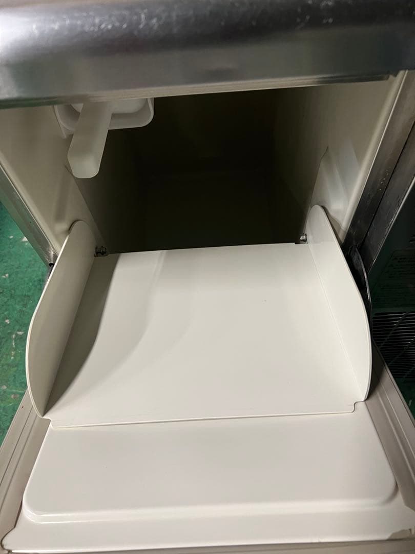 2007年 SANYOチップアイス製氷機 120kg