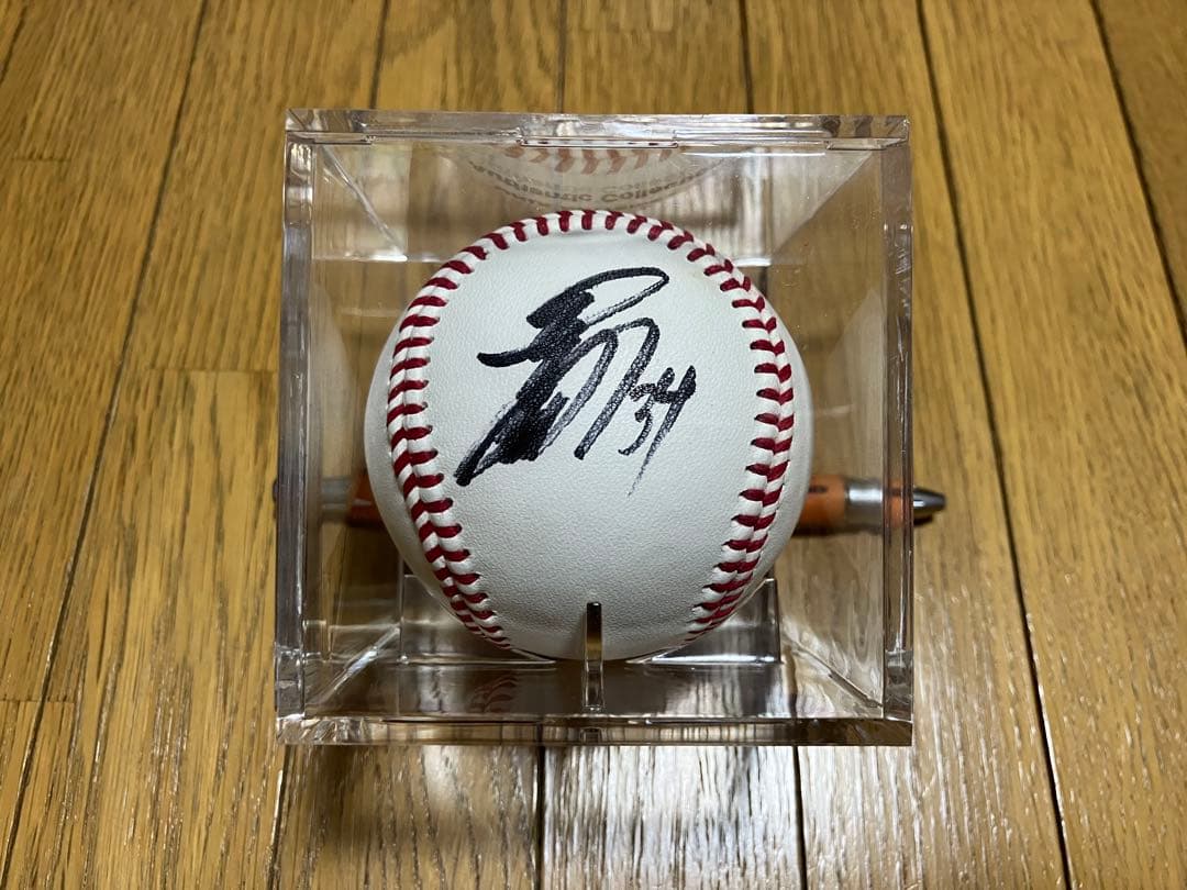 オリックス・バファローズ 吉田正尚 直筆サインボール