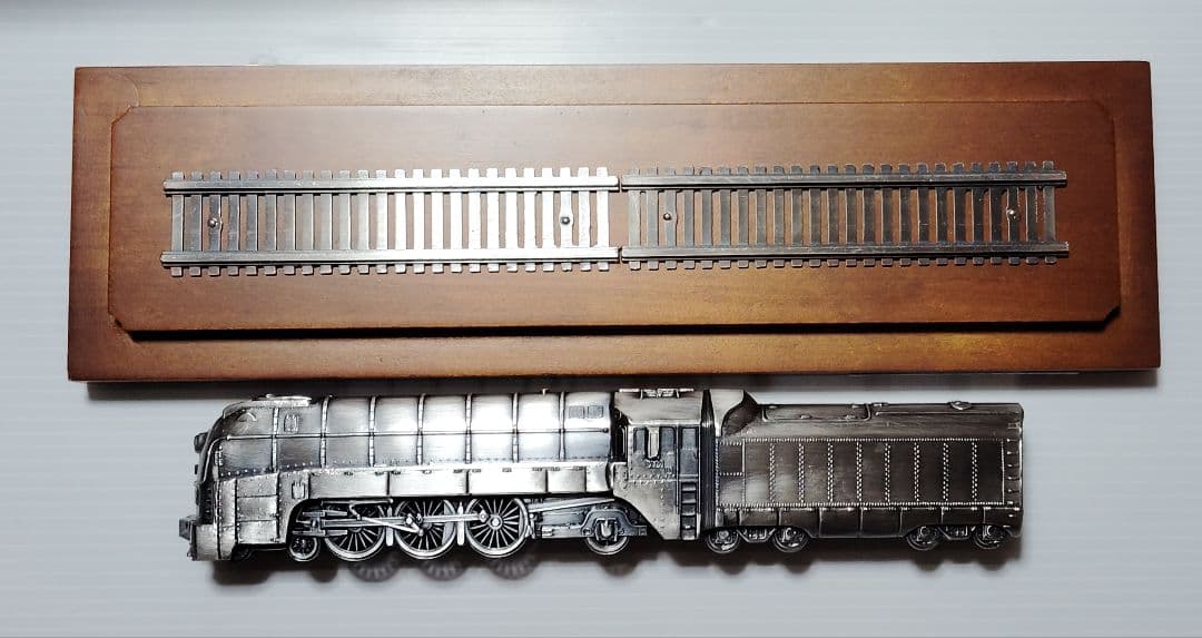 鉄道模型 パシナ 特急 「あじあ号」牽引 蒸気機関車 満鉄 スケール1/90