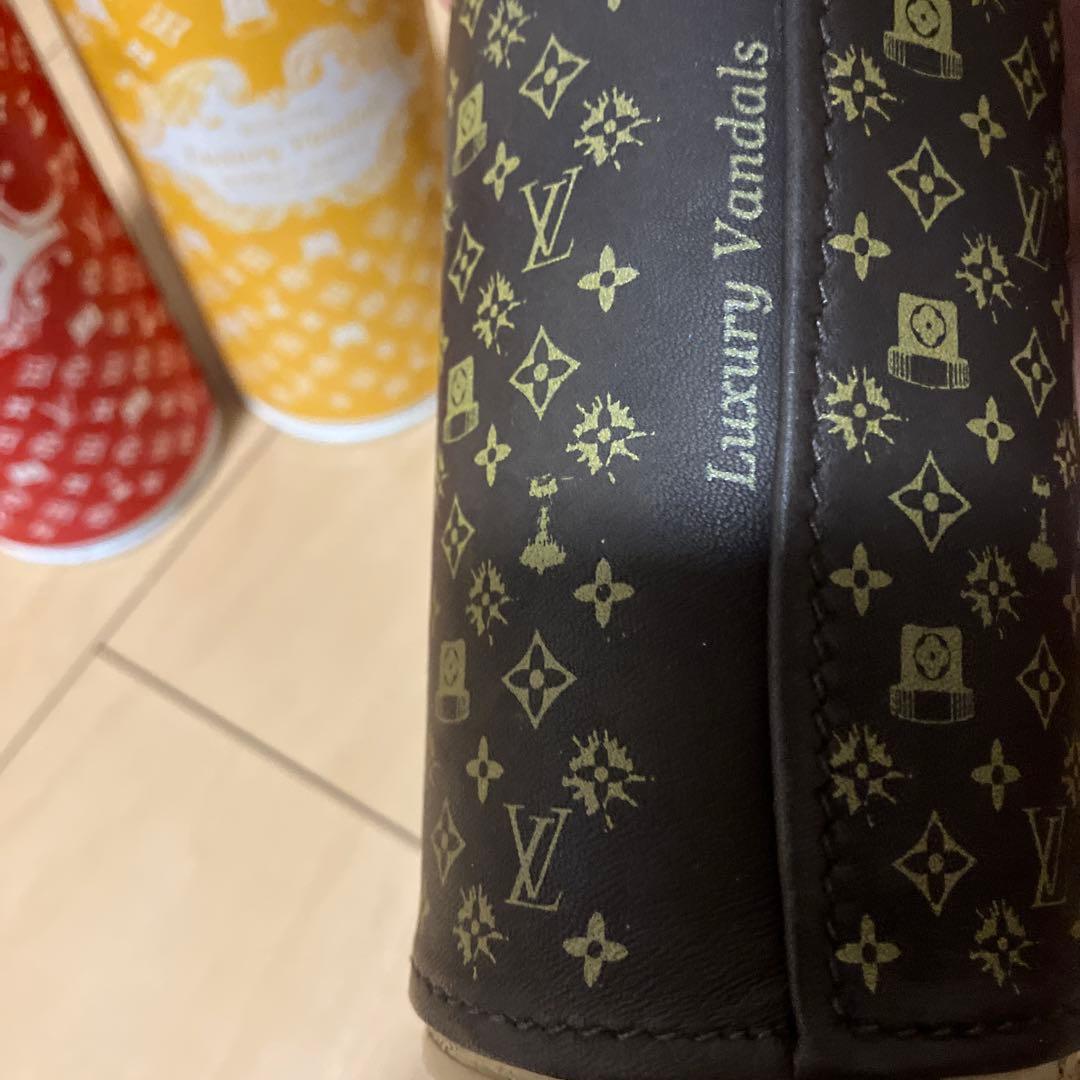 m*p様 static luxury vandals spray can ルイヴ