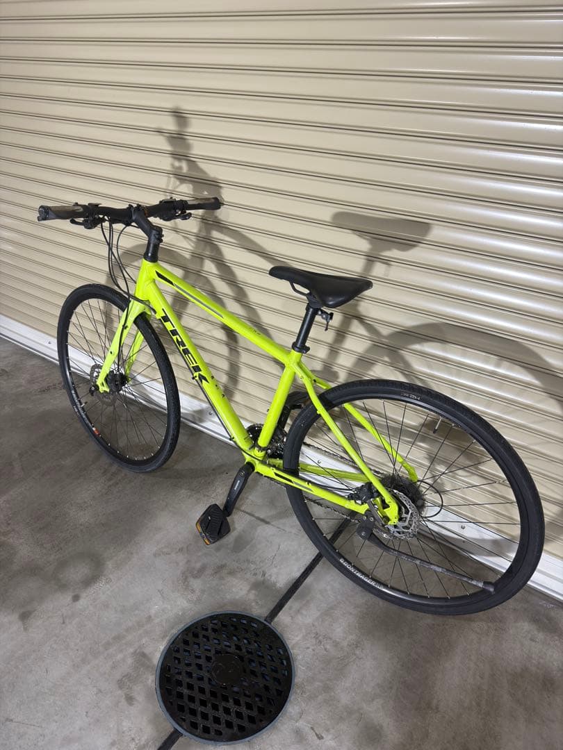 TREK FX3 DISC 油圧ディスクブレーキ　クロスバイク