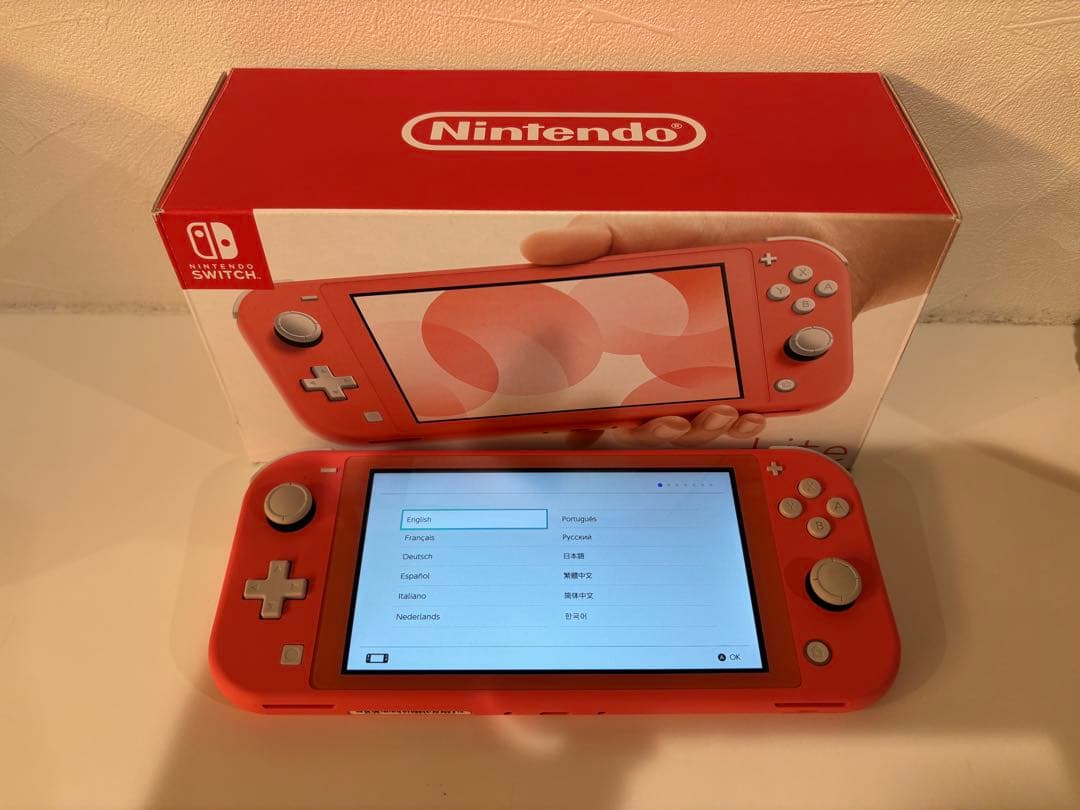 Nintendo Switch Lite コーラル本体R7.8月購入2025年製