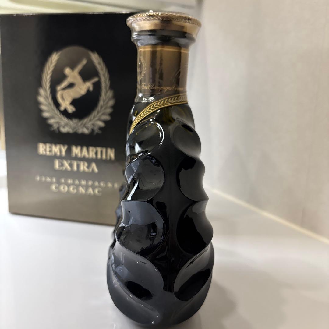 ssx2673 REMY MARTIN EXTRA ヘネシー　2本