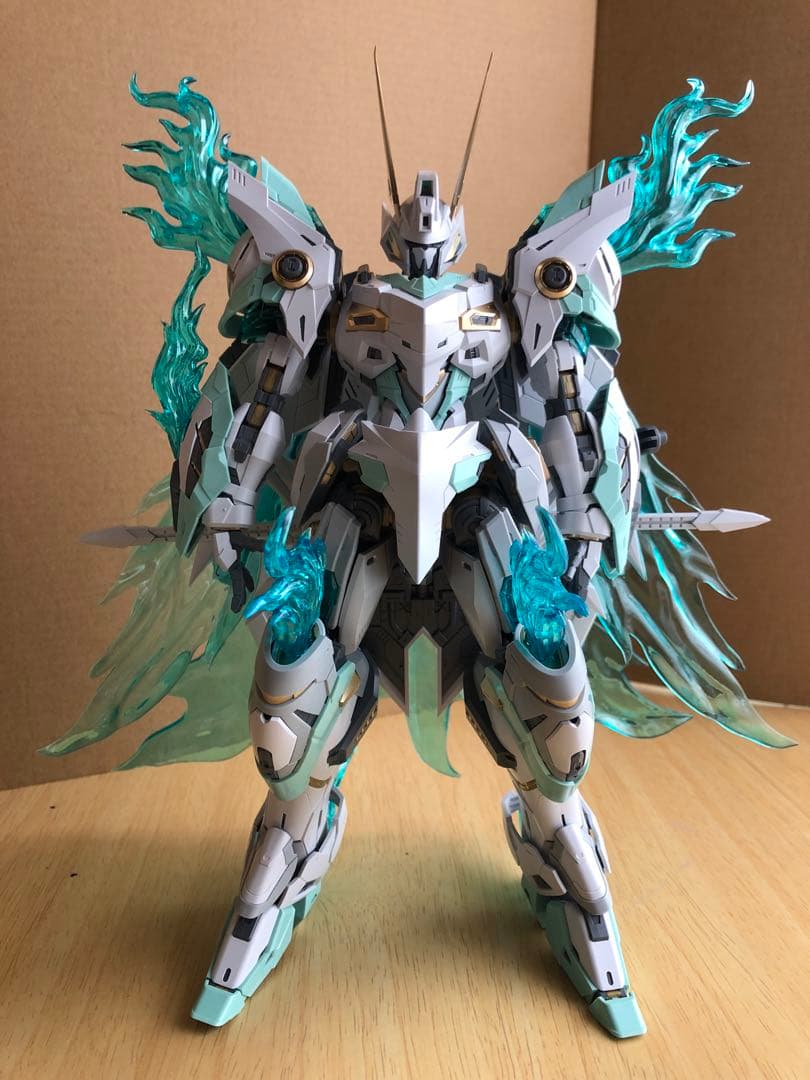 SNAA 皇者シリーズ 炎皇 1/100 可動 ロボット プラスチックモデル