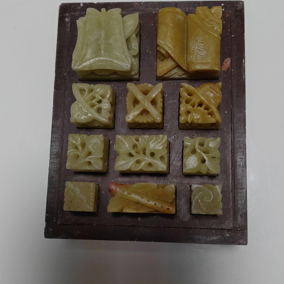 篆刻用の天然石の11本セット[天然石の箱付き]