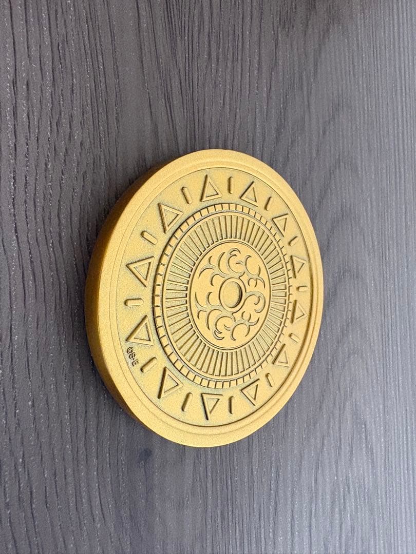 ドラゴンクエスト　メタリックアイテムズギャラリー　ロトの鎧、宝箱、ロトのしるし