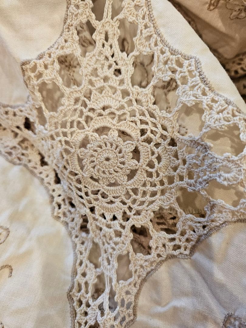 希少　フランスアンティーク？　大判　レース　アンティーク　刺繍