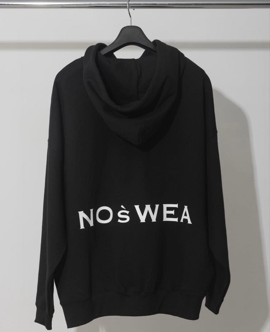 NOsWEA kuroZhoodie_logo Wジッパー フード付き ブラック