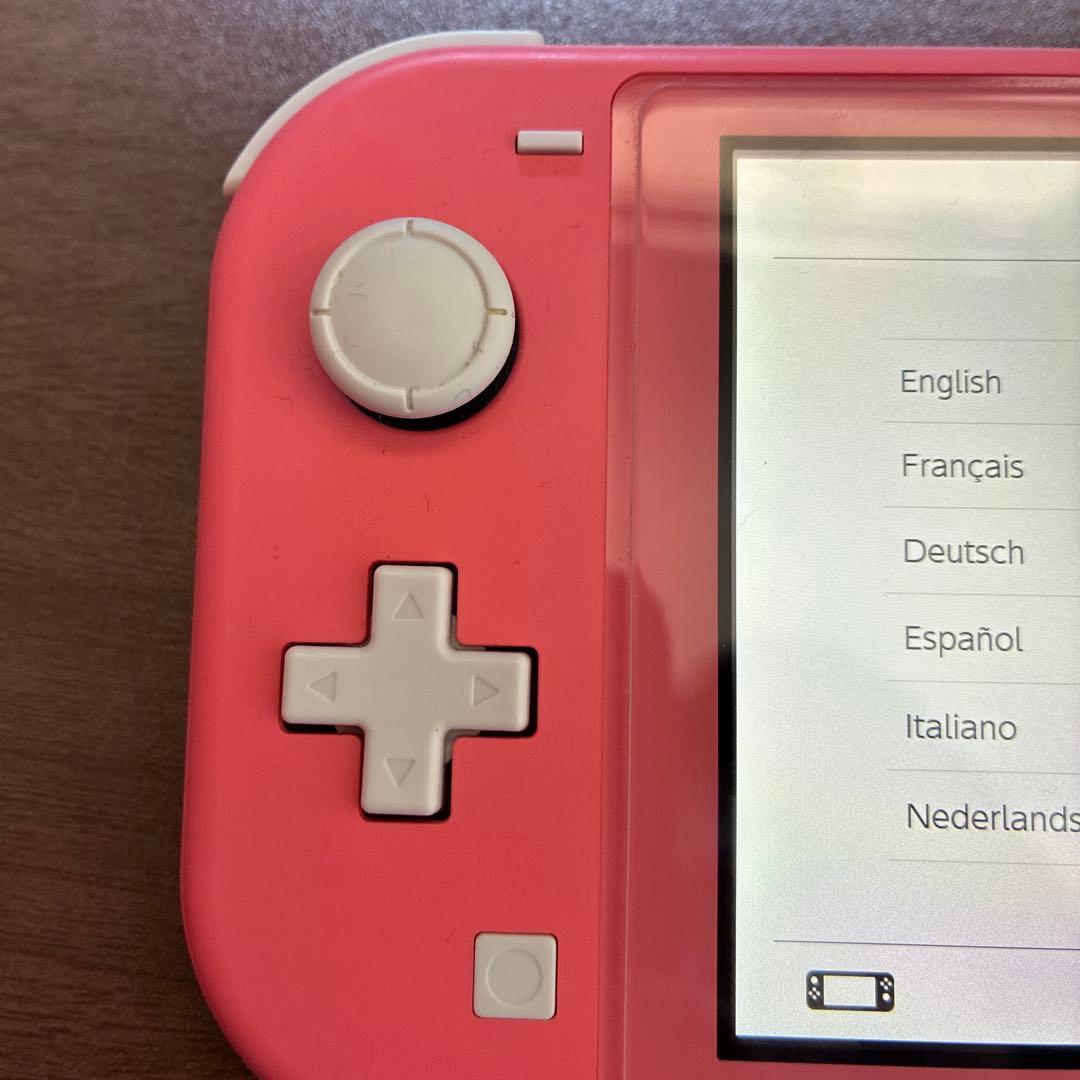 Switch Lite コーラル