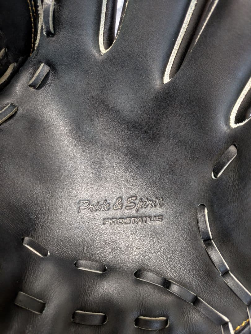 ZETT ゼットプロステイタス 投手　ピッチャー　軟式グローブ中古