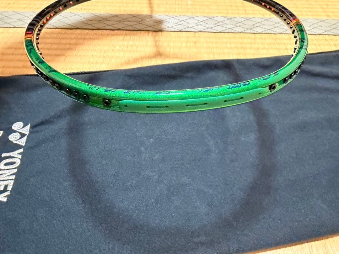 美品 ヨネックス アストロクス99ゲーム 4UG5