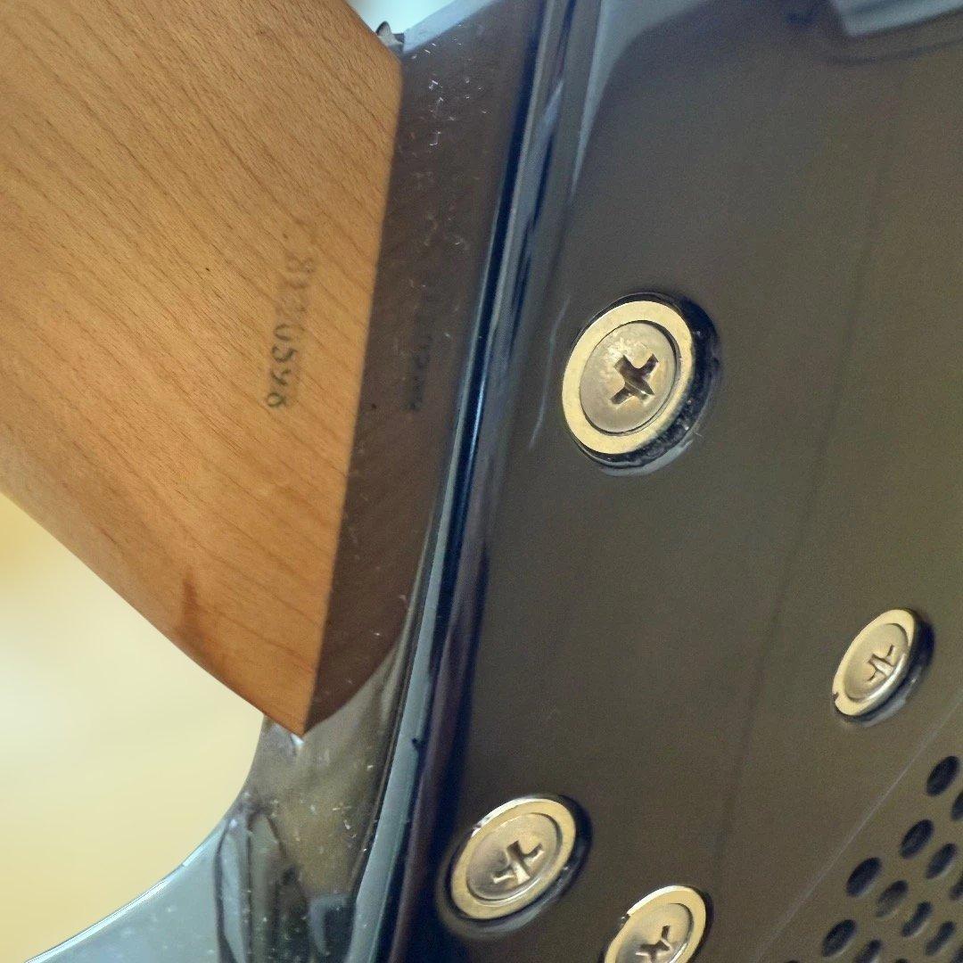 【アンプ内蔵】Pignose PGB-200 エレキベース 黒 スピーカー付