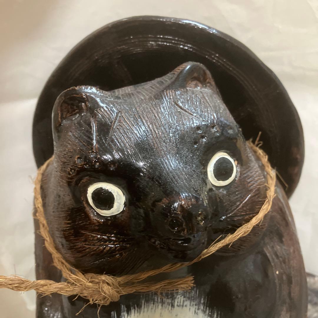 信楽焼　たぬきの置き物