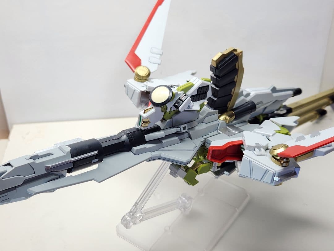 RG アカツキガンダム＆シラヌイパック / HG デスティニー&ゼウスシルエット