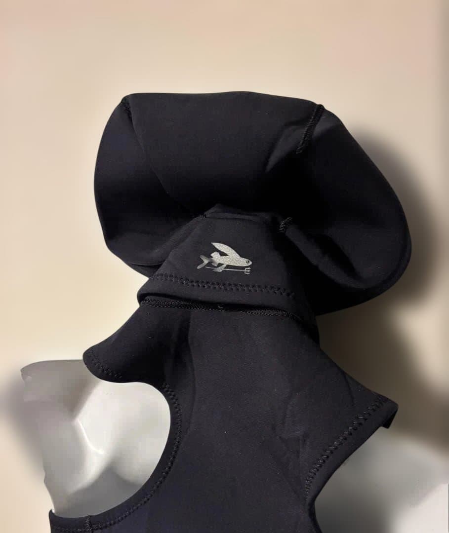 Patagonia Inner Hooded Vest 新品未使用 Size 8