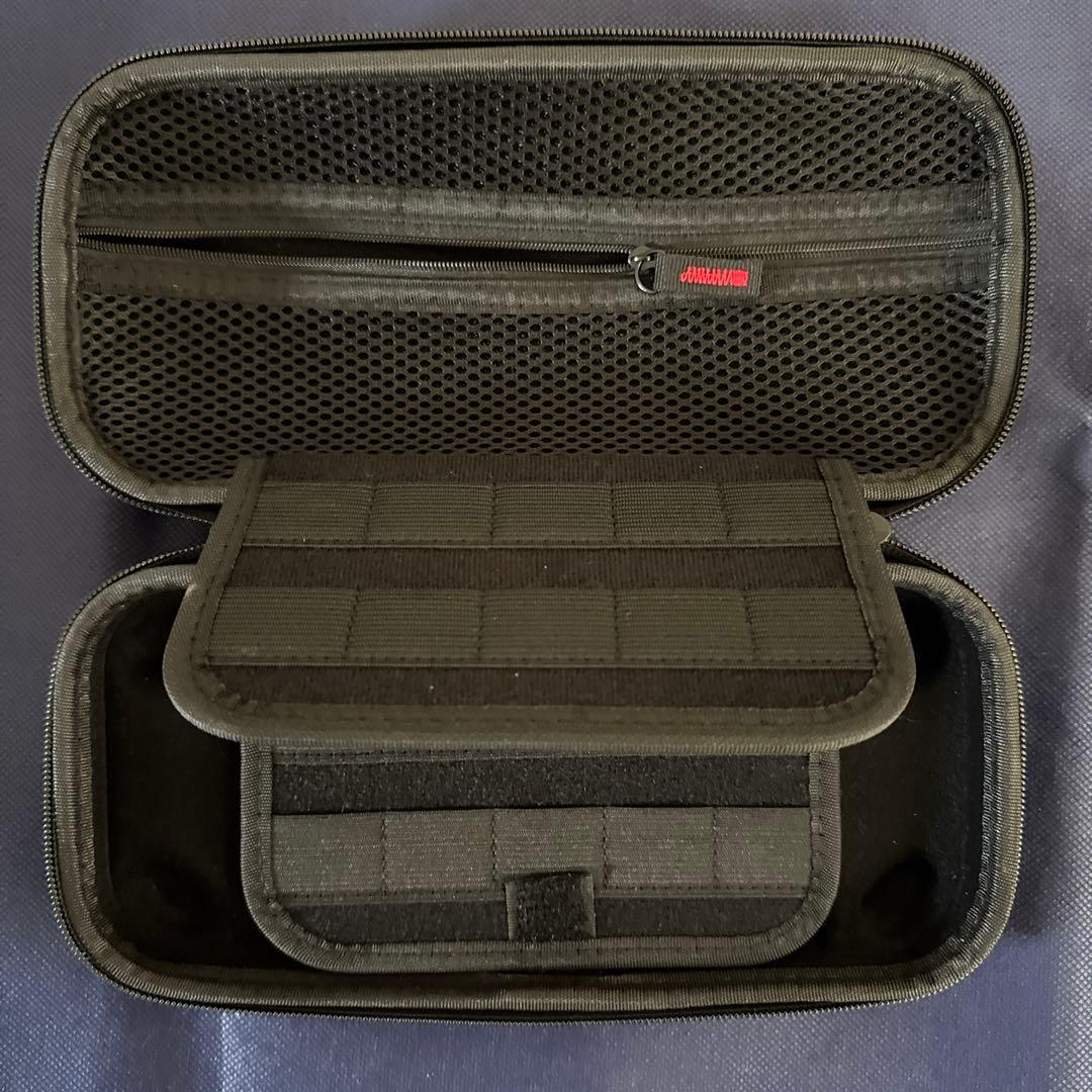 Switch本体完全セット＋ジョイコンLR＋充電器＋携帯用ケース