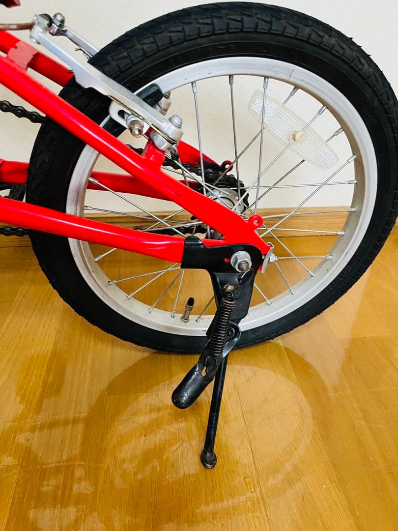 ハナさん専用ランボルギーニトニーノ折り畳み自転車１６インチ