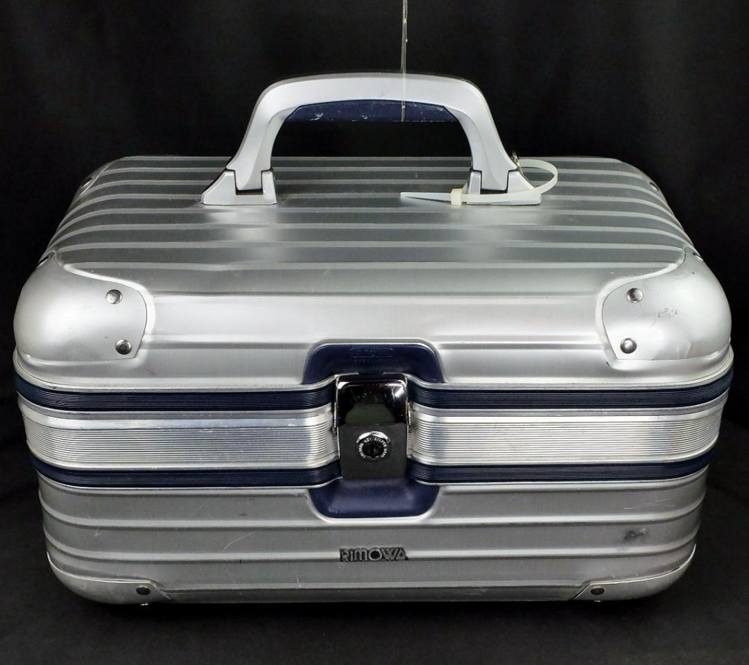 リモワ　廃盤924.38『シルバーインテグラル』アルミ・ビューティケース19L