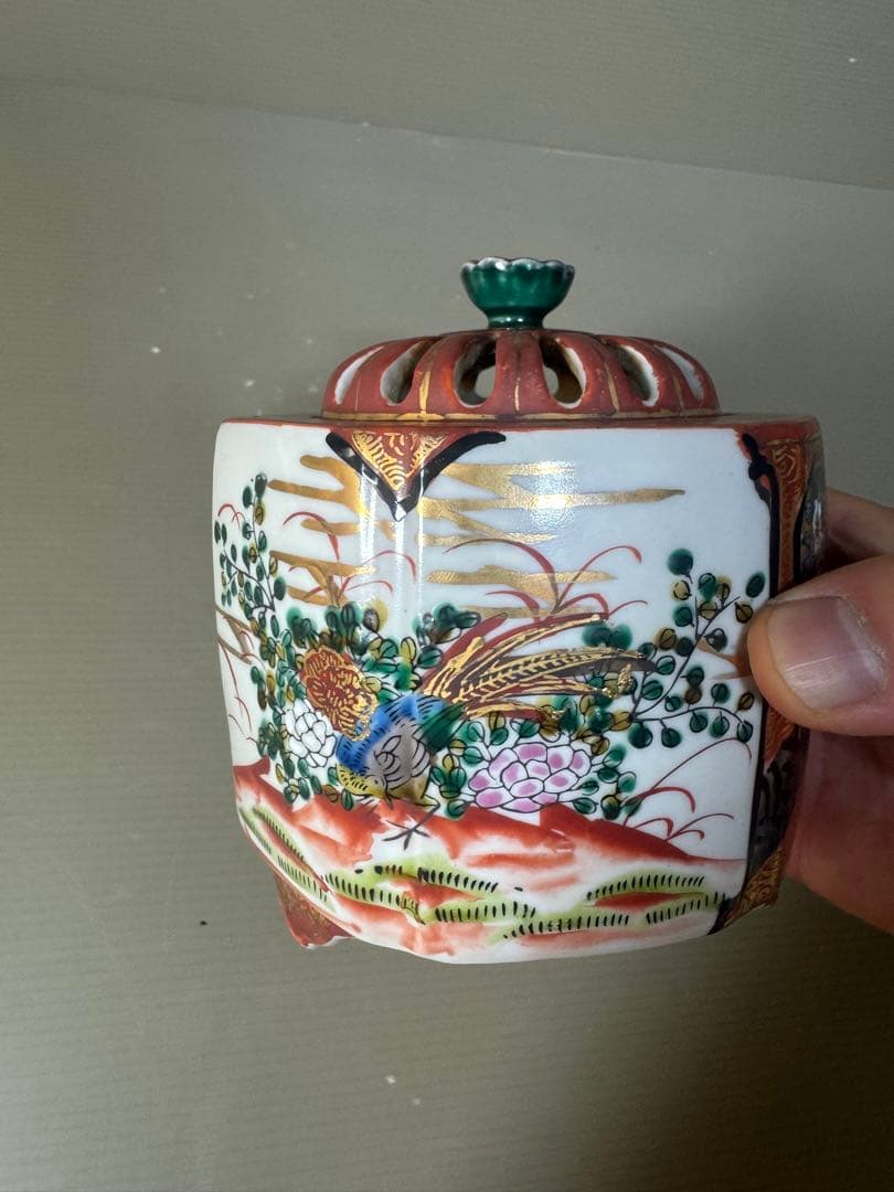 2477 九谷焼　庄三　香炉